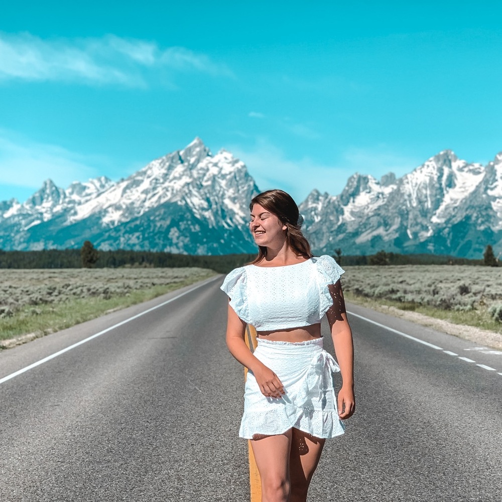 Skirt and cropped top two piece set